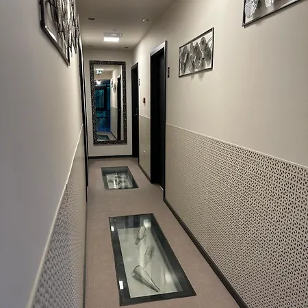 Hotell Trend Deluxe Siófok