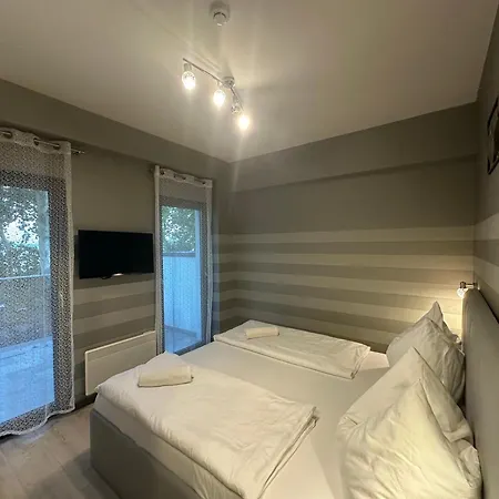 Hotell Trend Deluxe 2*