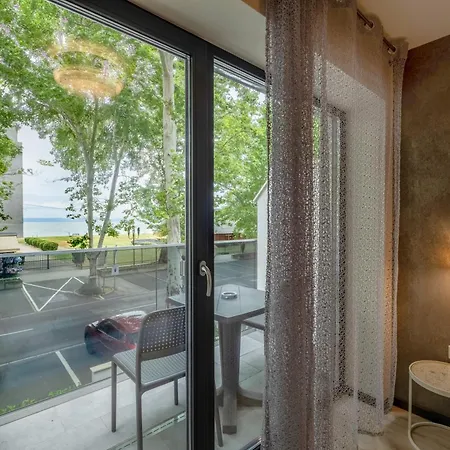 Trend Deluxe Hotell 2*