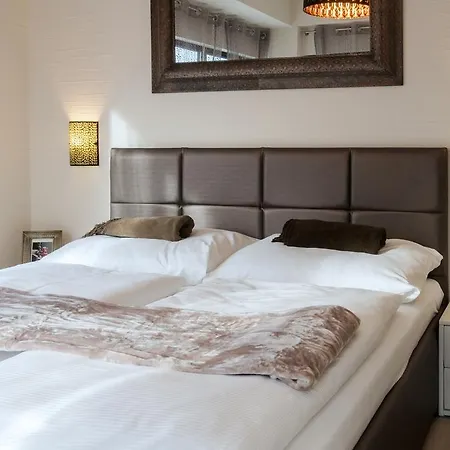 Trend Deluxe 2* シオーフォク